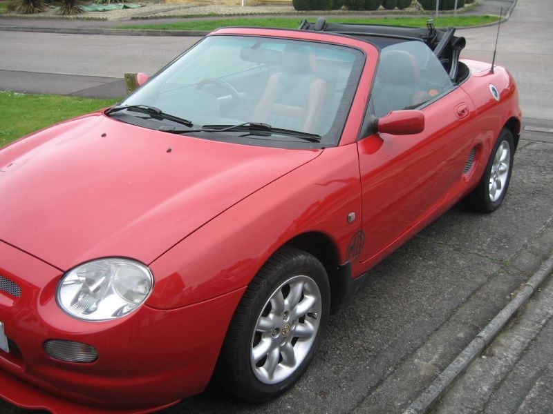 Nigel's 2001 Solar Red MGF 